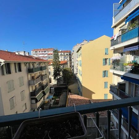 Les Lilas ~ Clim ~ Terrasse Apartment Nice Bagian luar foto