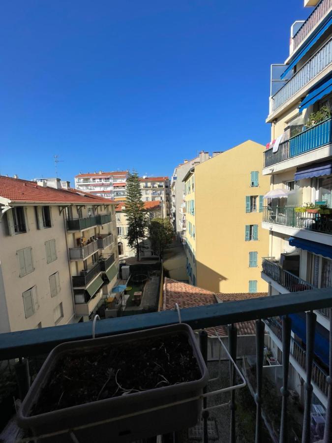 Les Lilas ~ Clim ~ Terrasse Apartment Nice Bagian luar foto